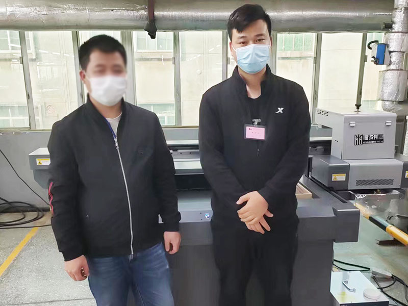 五金塑膠製品類